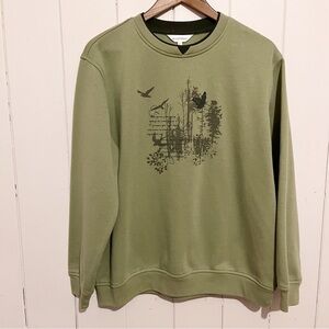 Northern Reflections Green Bird Sweater. Size Large.
